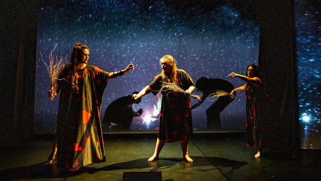 Sinsa Mansell, Niara Mansell and Janet Ross in 'tuylupa'. Photo by Jillian Mundy