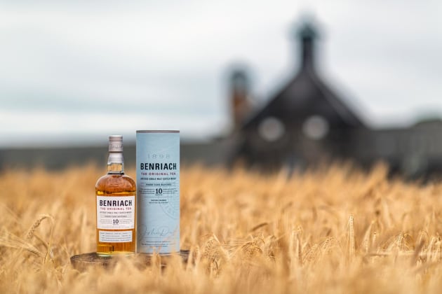 2021 was a tumultuous year in the liquor industry and 2022 is set to deliver more excitement and challenges. Liquor Loot spirits specialist Tim Laferla looks at what we can expect. Brexit and supply chain issues could see Scotch whisky triple in price. (Image source: Liquor Loot)