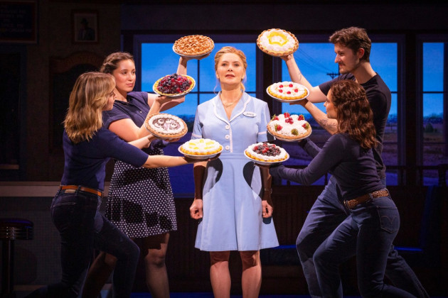 WAITRESS