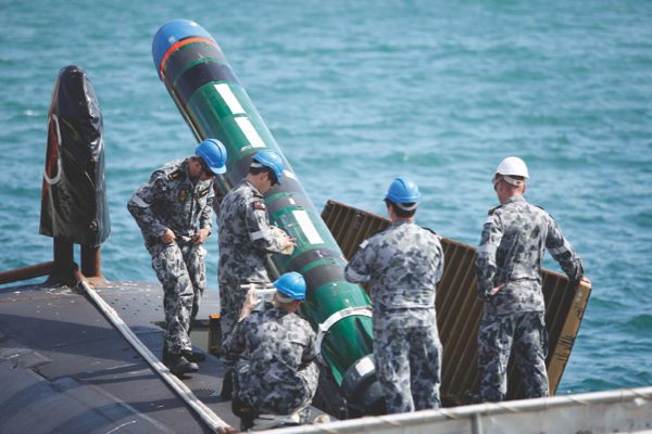 A SLACE was to be launched from HMAS Collins to support the operational testing of the mK48 cbass Mod 7 Heavyweight Torpedo Advanced Processor Build 4. Credit: Defence