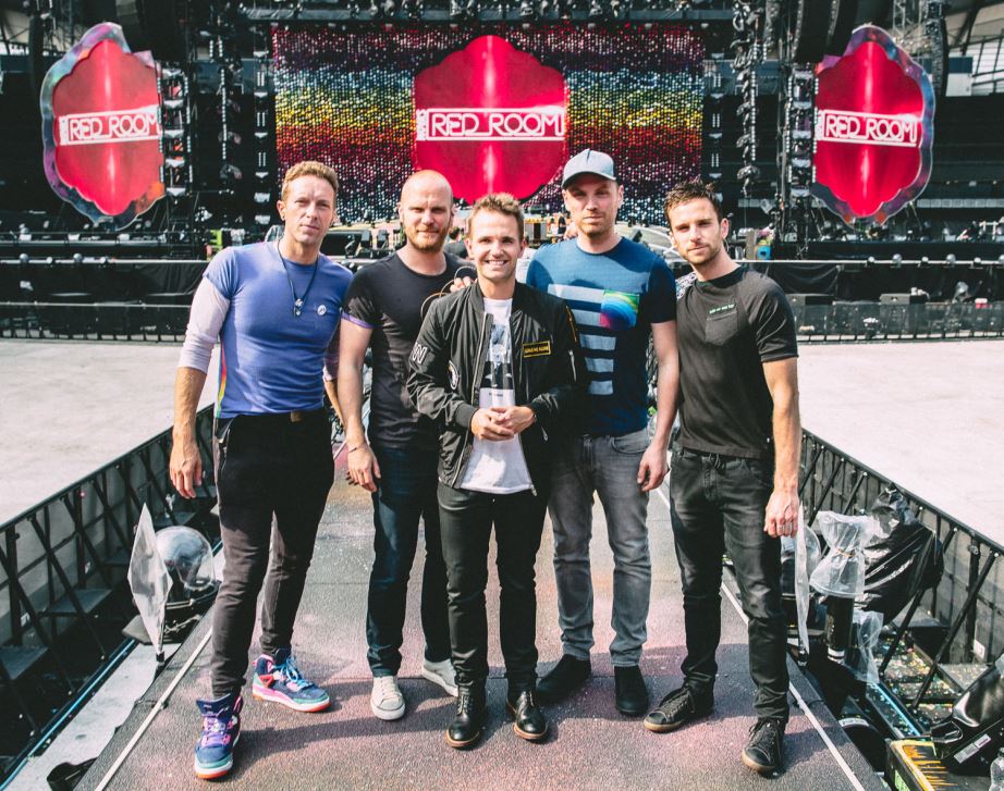 Nova Red Room Global Tour Smallzy with Coldplay