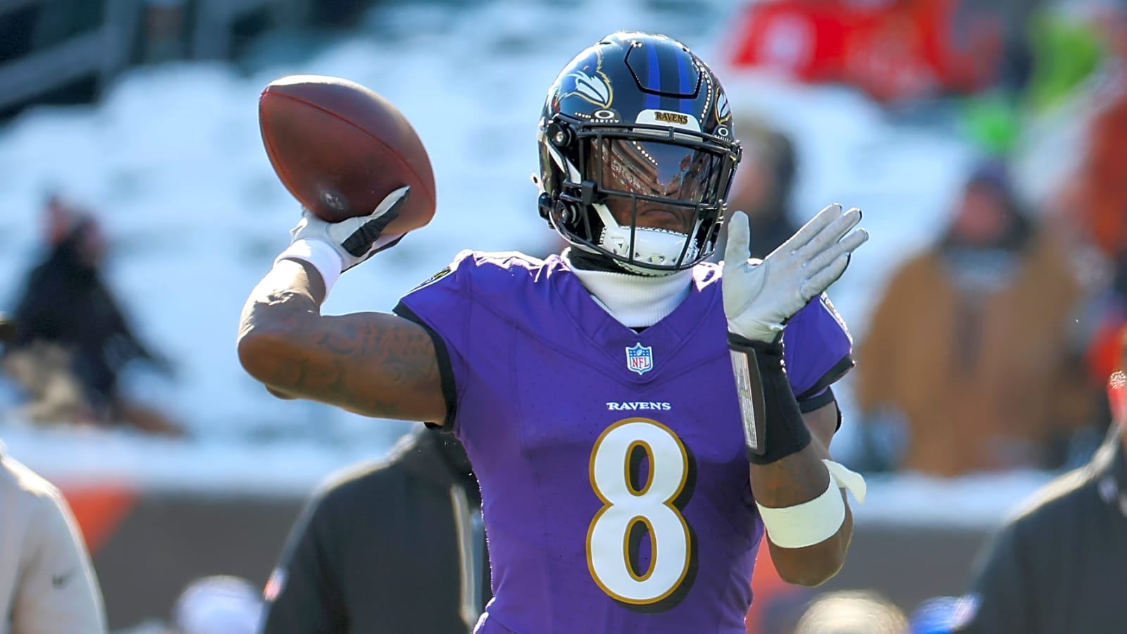 Baltimore Ravens Quarterback Lamar Jackson Misses a Day Of Practice For the 6th Straight Week