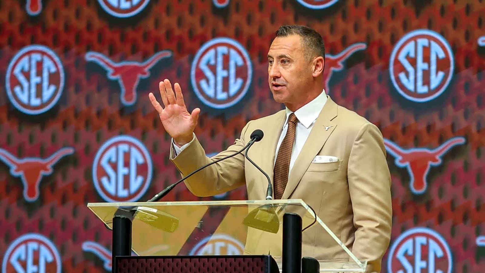 'Take the Other 135 and Have Them Go Play at Ohio State and The Swamp': Steve Sarkisian Responds After Texas Falls from Rankings