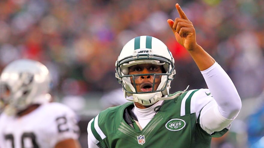 The 'Active NFL QB starts leaders' quiz