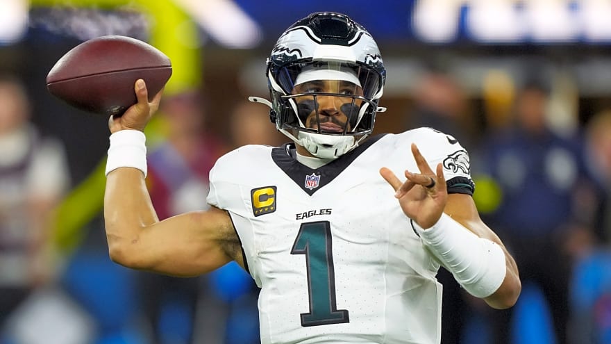 Dan Orlovsky blasts Jalen Hurts criticism: 'Dumbest conversation'