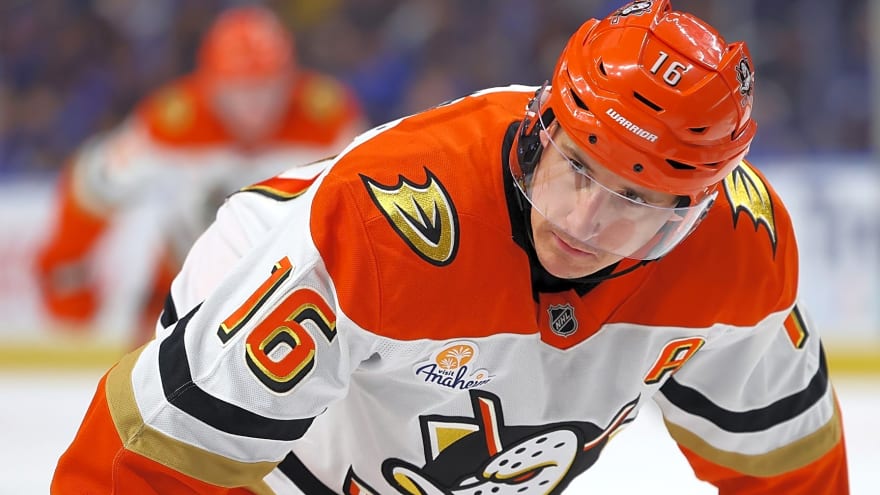Flames acquire Ryan Strome from Ducks