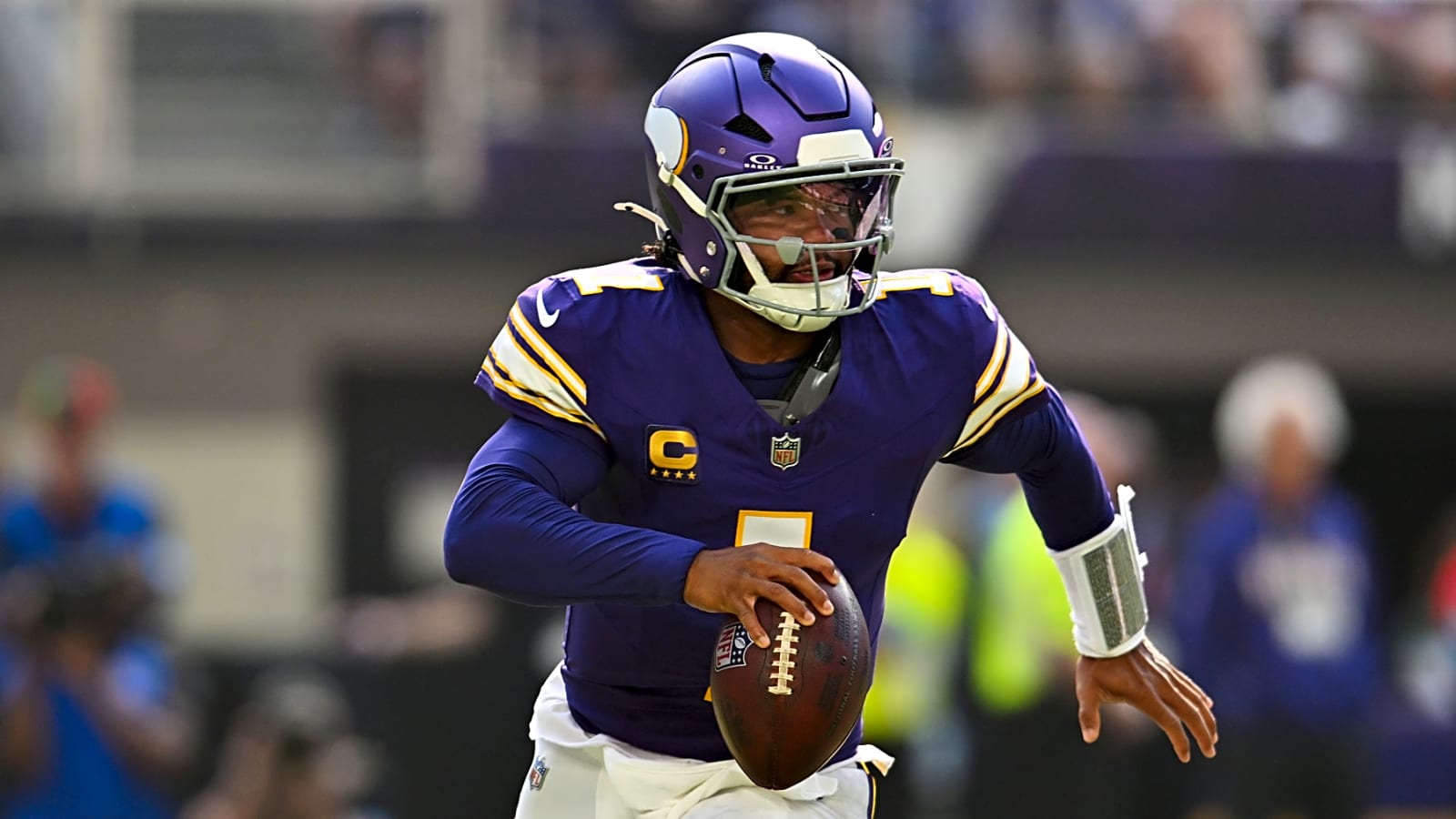 Vikings' O'Connell speaks on Murray's status after QB suffers concussion