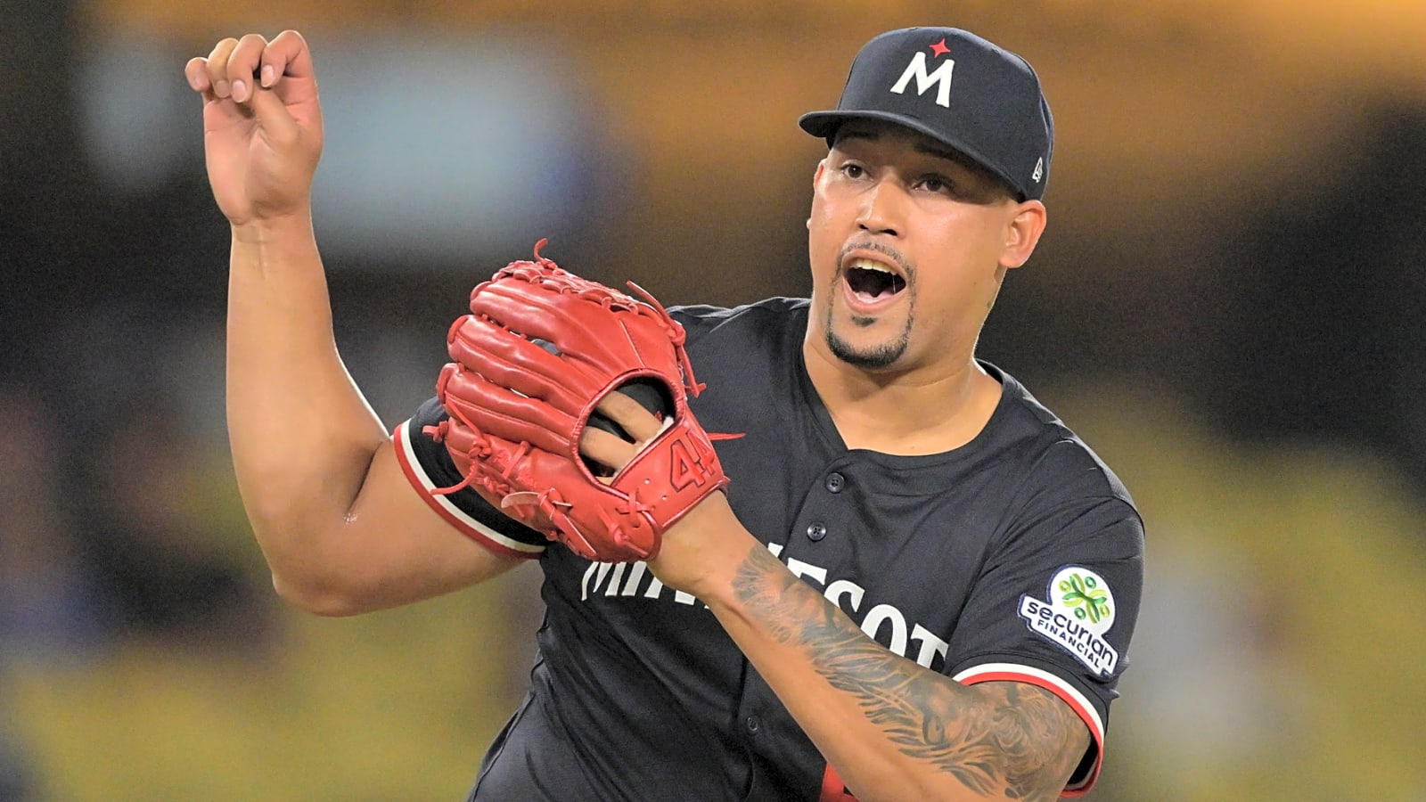 Phillies' blockbuster trade just upped the pressure on Dodgers