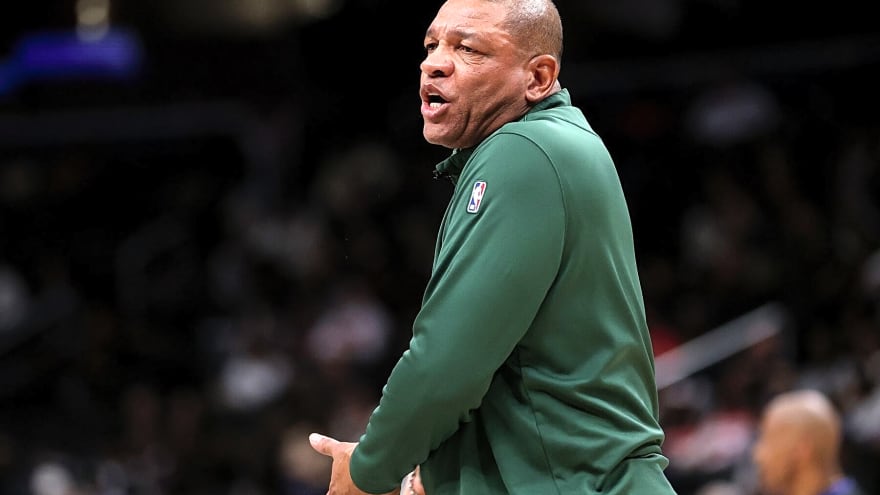 Bucks announce addition of sharpshooter amid hot 8-2 stretch