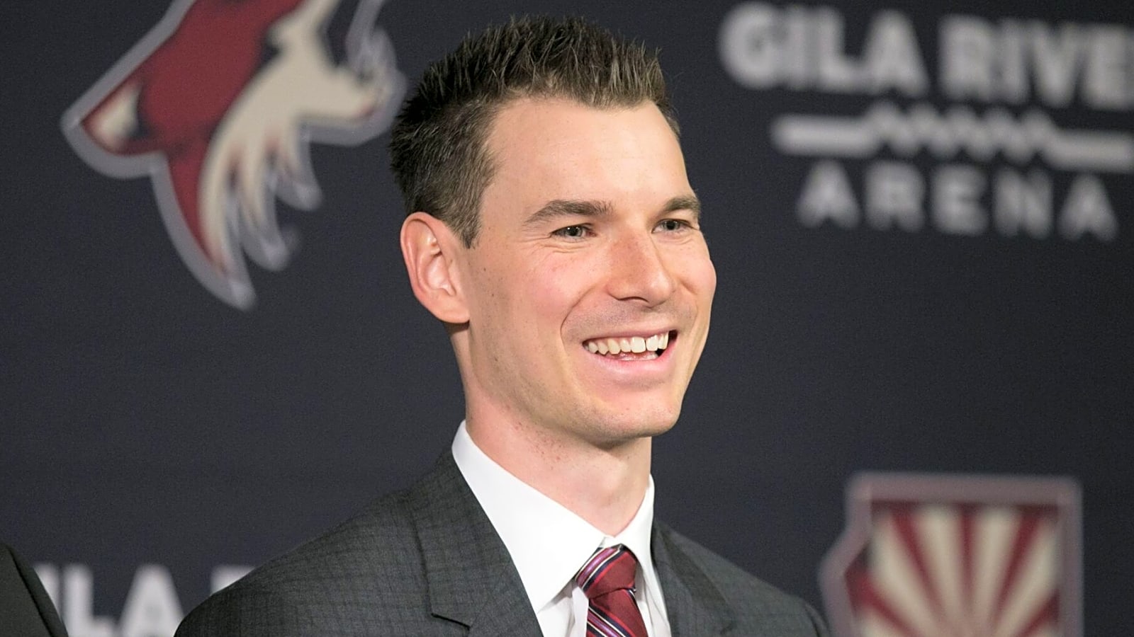 Report: Maple Leafs rule out GM candidate, two finalists remain