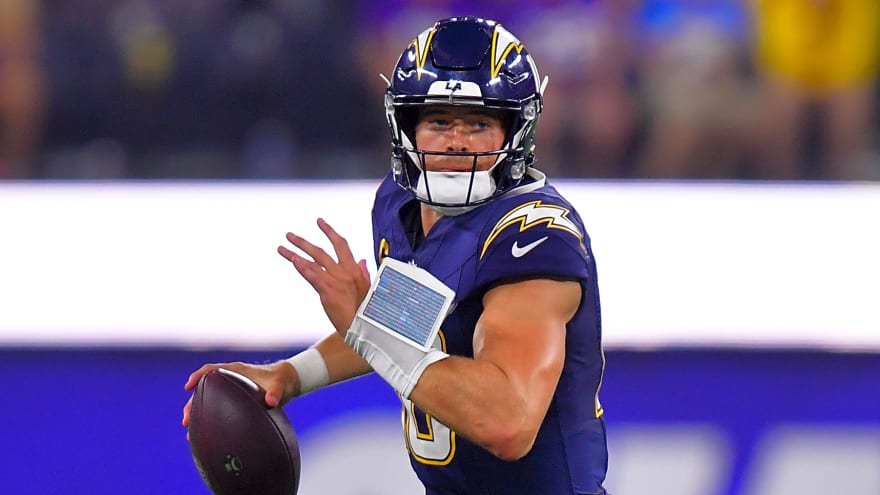 'TNF': Justin Herbert dominates just when Chargers needed it 