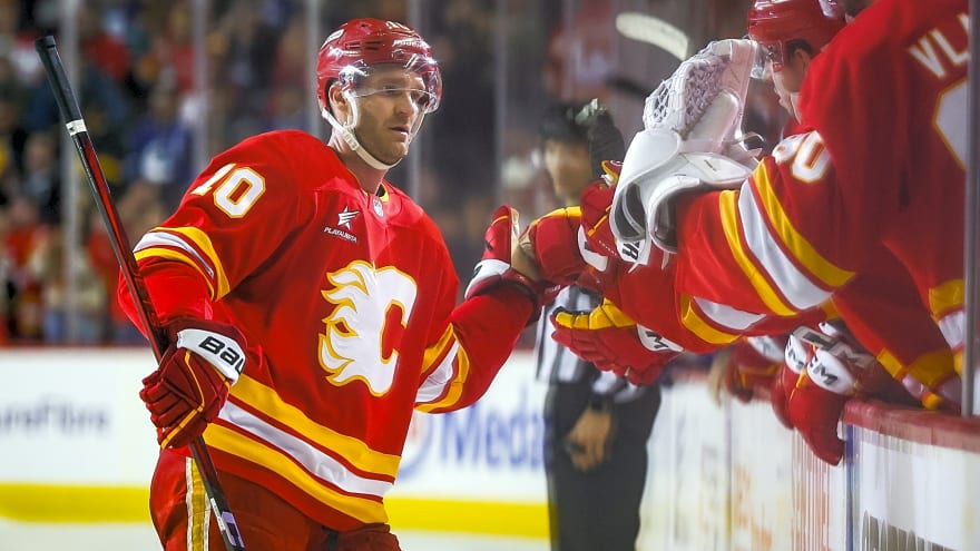 Flames ‘hopeful’ Jonathan Huberdeau could play on upcoming road trip