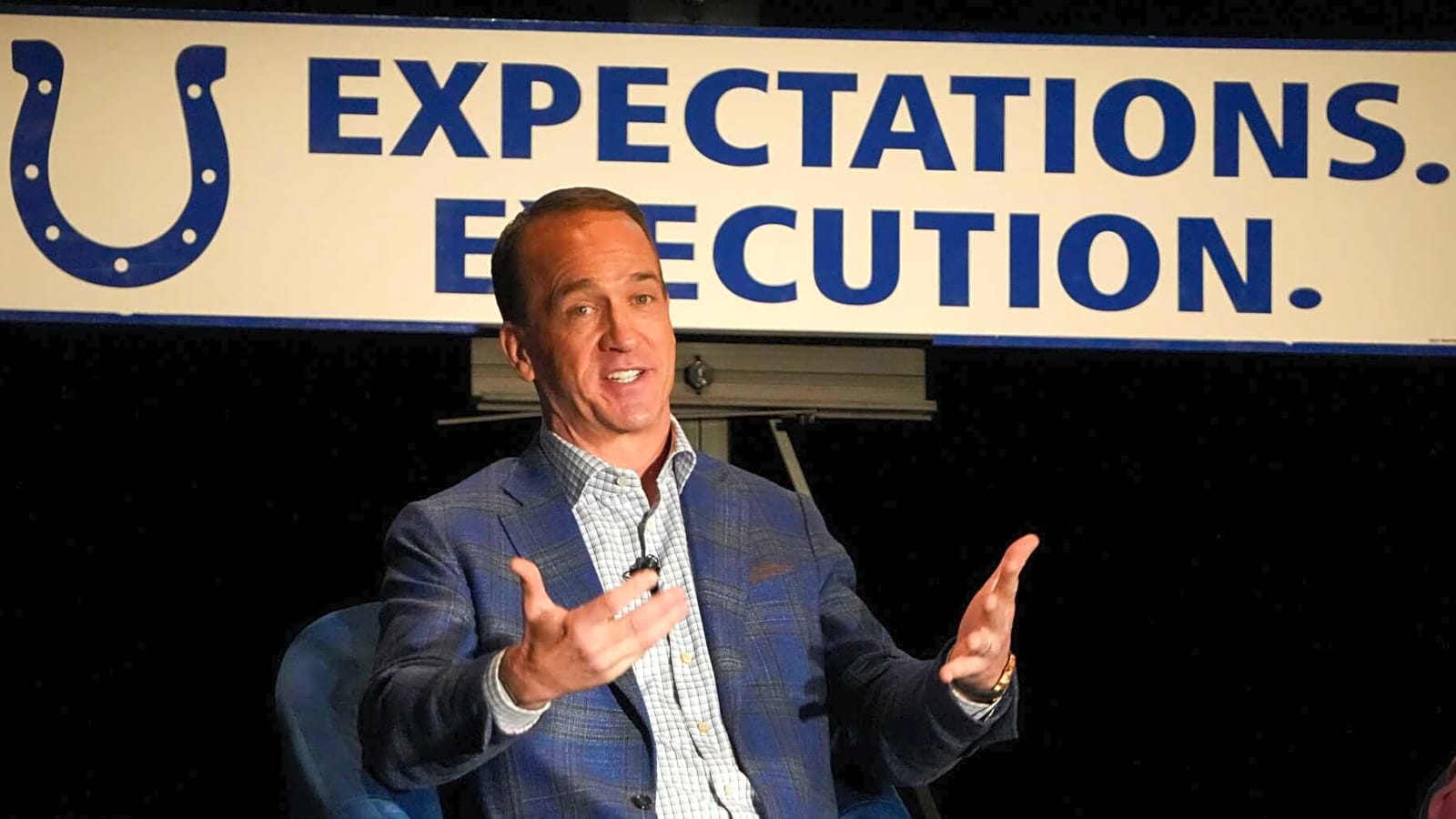 Peyton Manning Once Opened Up To Dan Marino About His Botched Fake Spike Against The Saints
