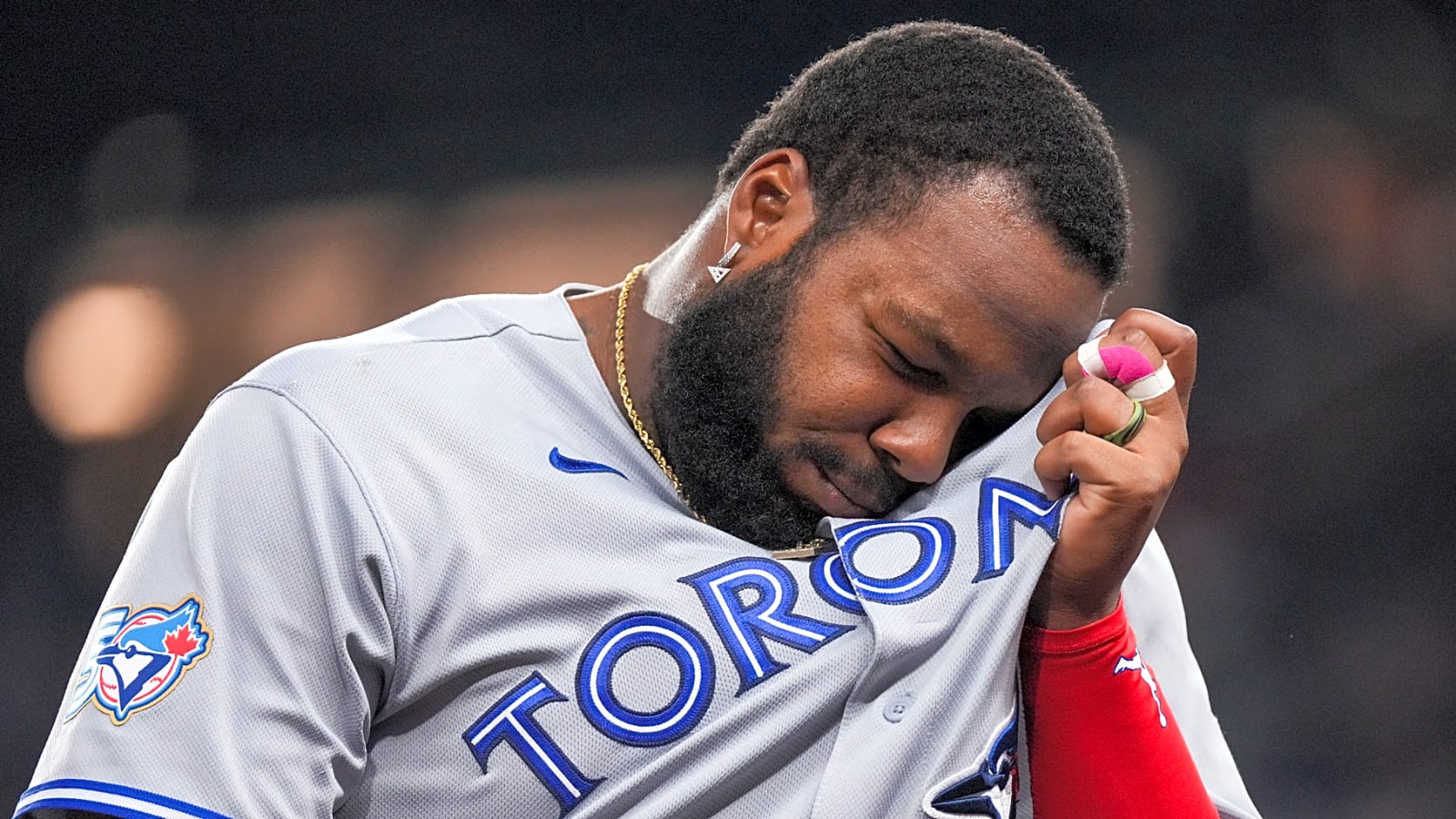 Vladimir Guerrero Jr.'s comments about his contract are a big red flag