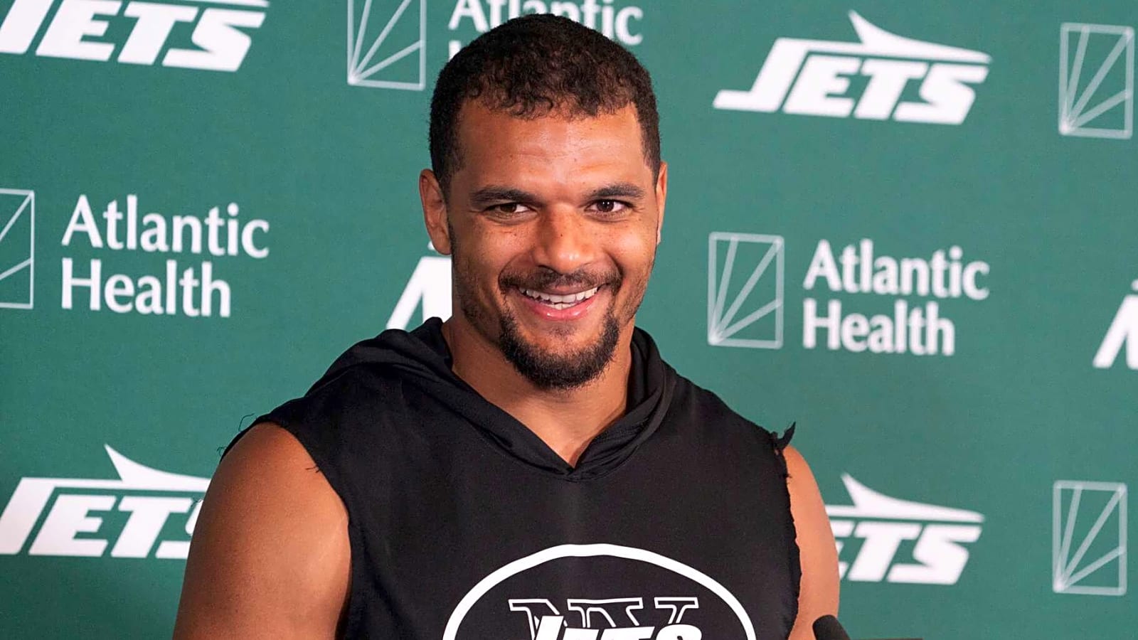 Jets collect first interception in nearly two years