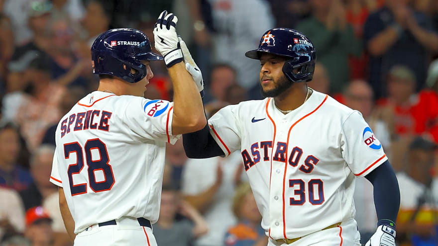 Astros deserved boos from fans in wild-card series vs. White Sox