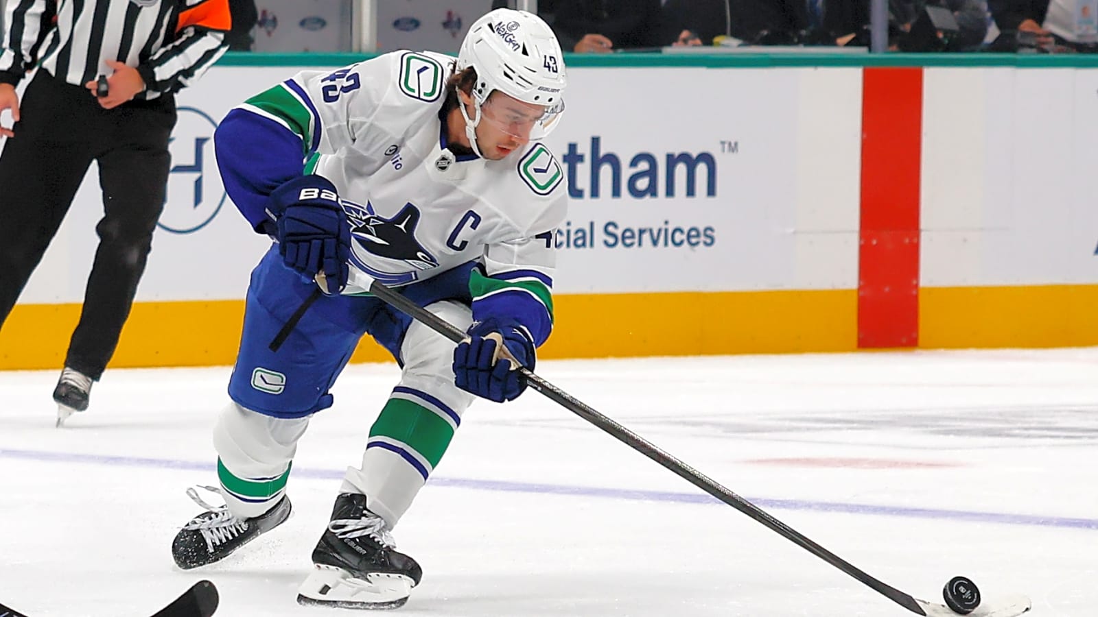 Hughes tallies four assists as Canucks beat Lightning 6-2