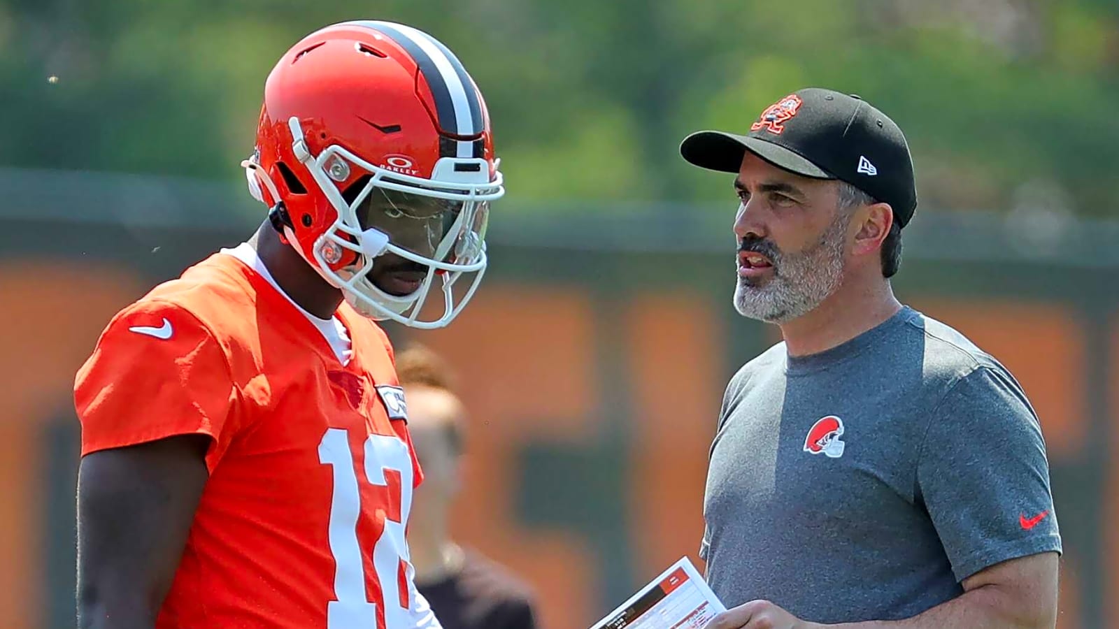 Browns HC, Shedeur Sanders clear air on controversial benching