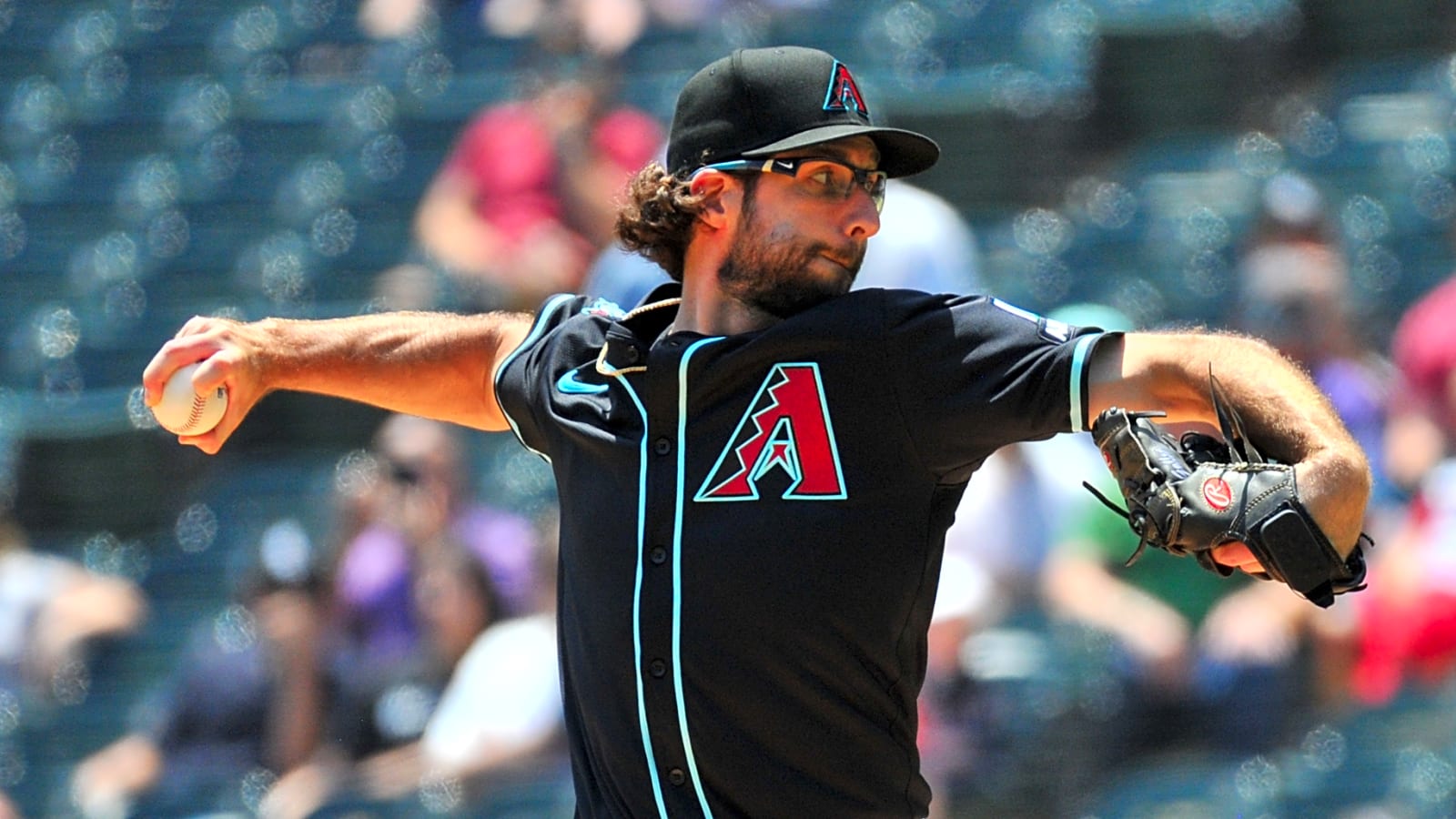 Should Yankees target NL ace after Clarke Schmidt injury news?