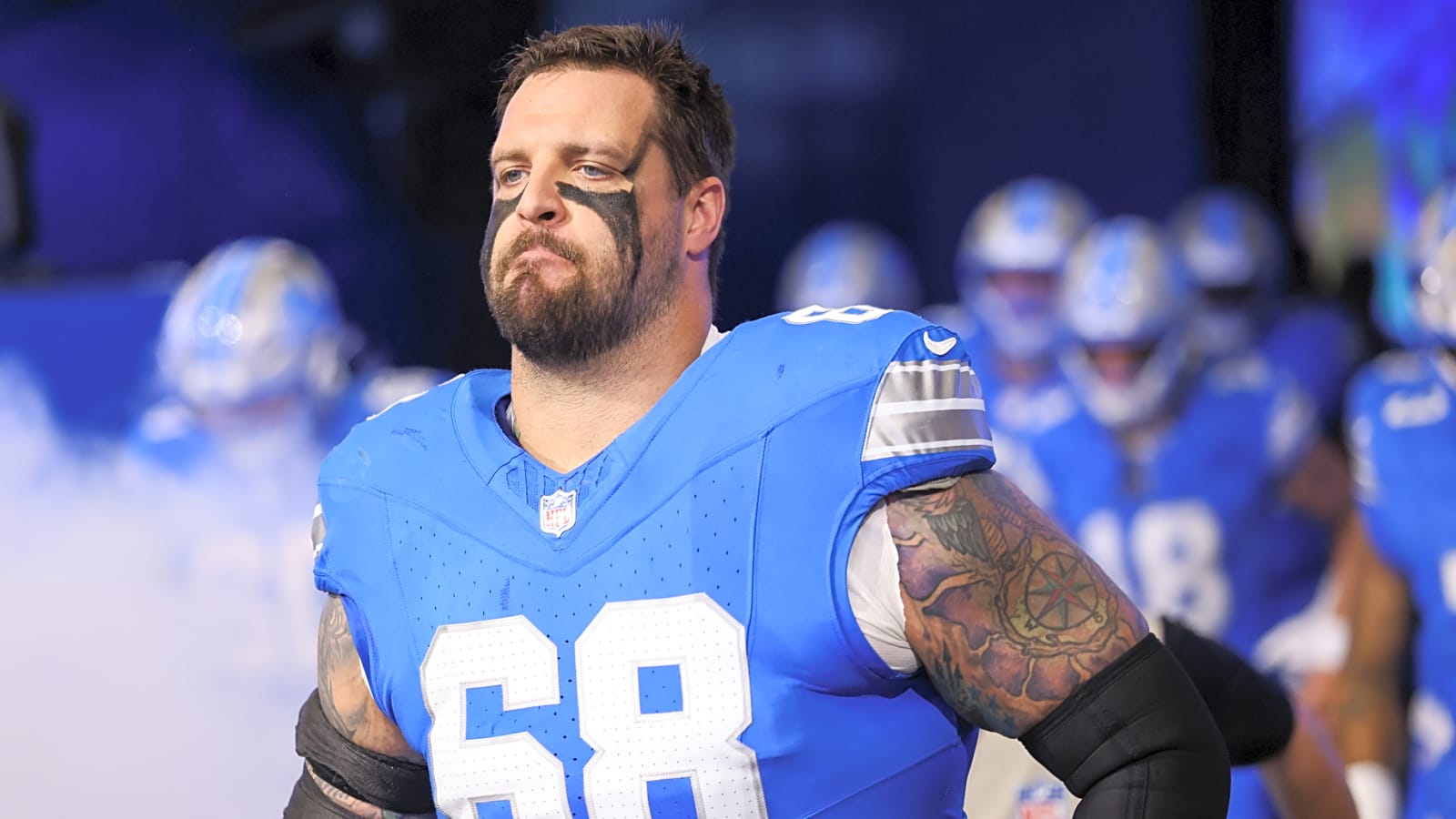 Former Lions standout Taylor Decker still a free agent