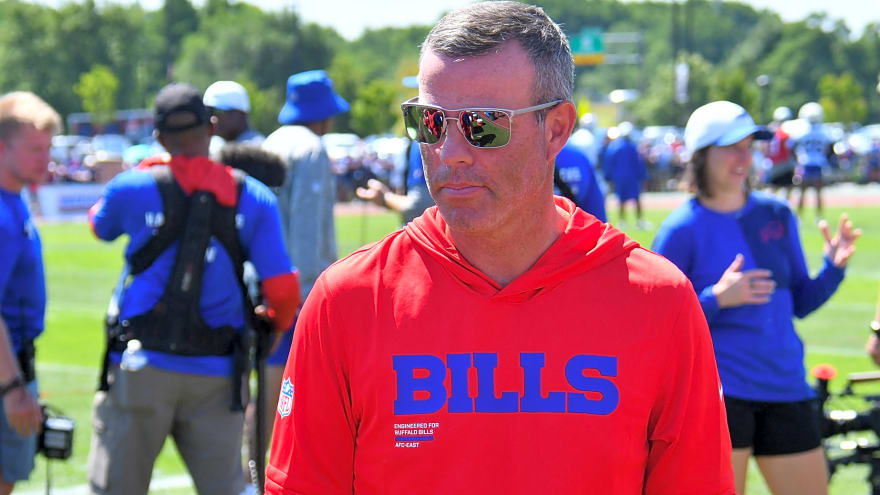 Two-time Super Bowl champion who signed with Bills this offseason now predicted to be cut before the start of the 2026 season