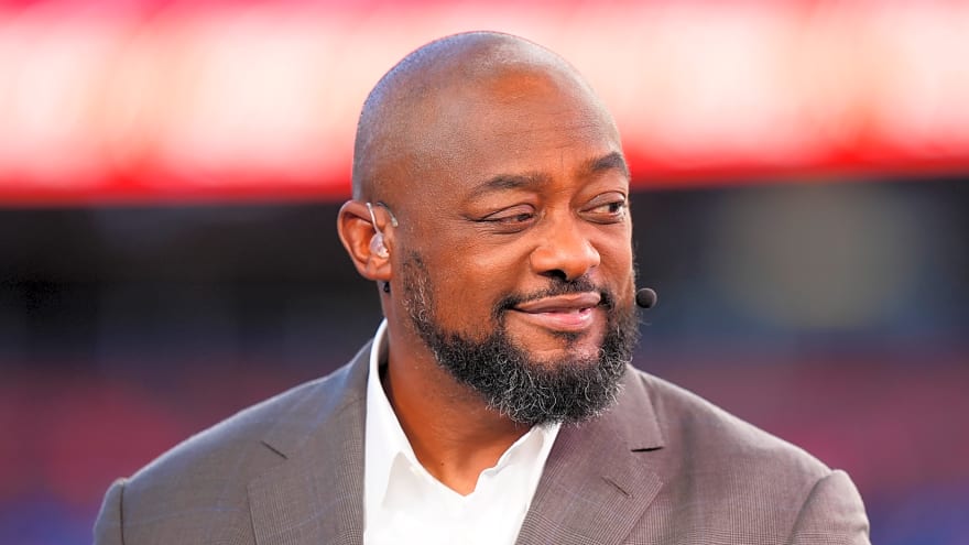 Mike Tomlin's Minecraft city is real, and it is spectacular