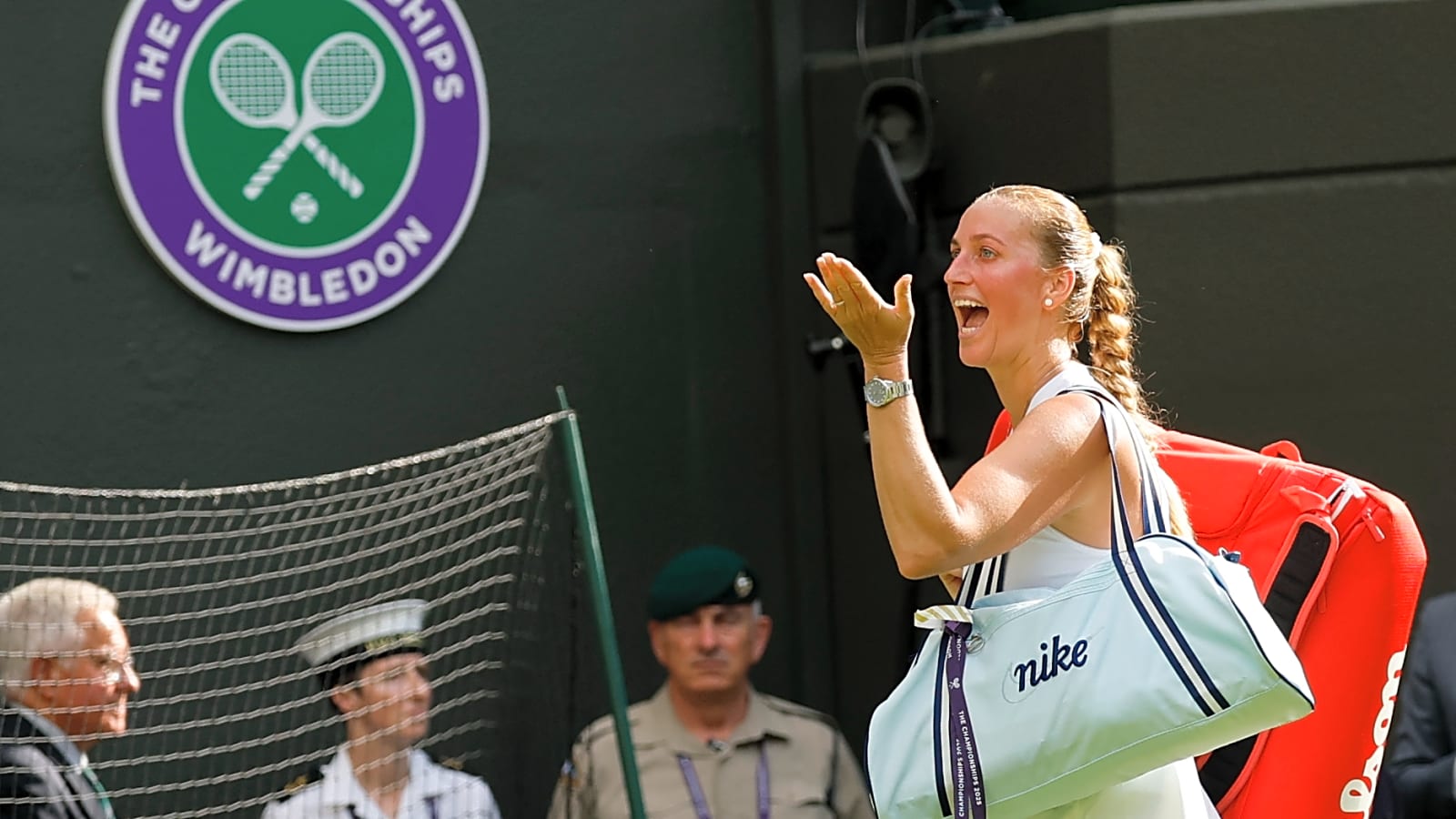 Former Wimbledon champion Petra Kvitova welcomes twin daughters