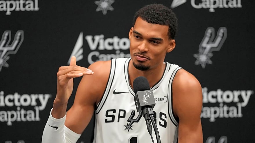 Three big questions the Spurs must answer as their tanking era ends