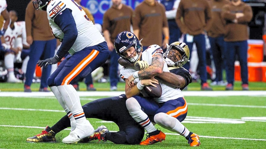 Bears just let ideal opportunity to add a top pass rusher pass them by as the team continues dragging feet going into training camp