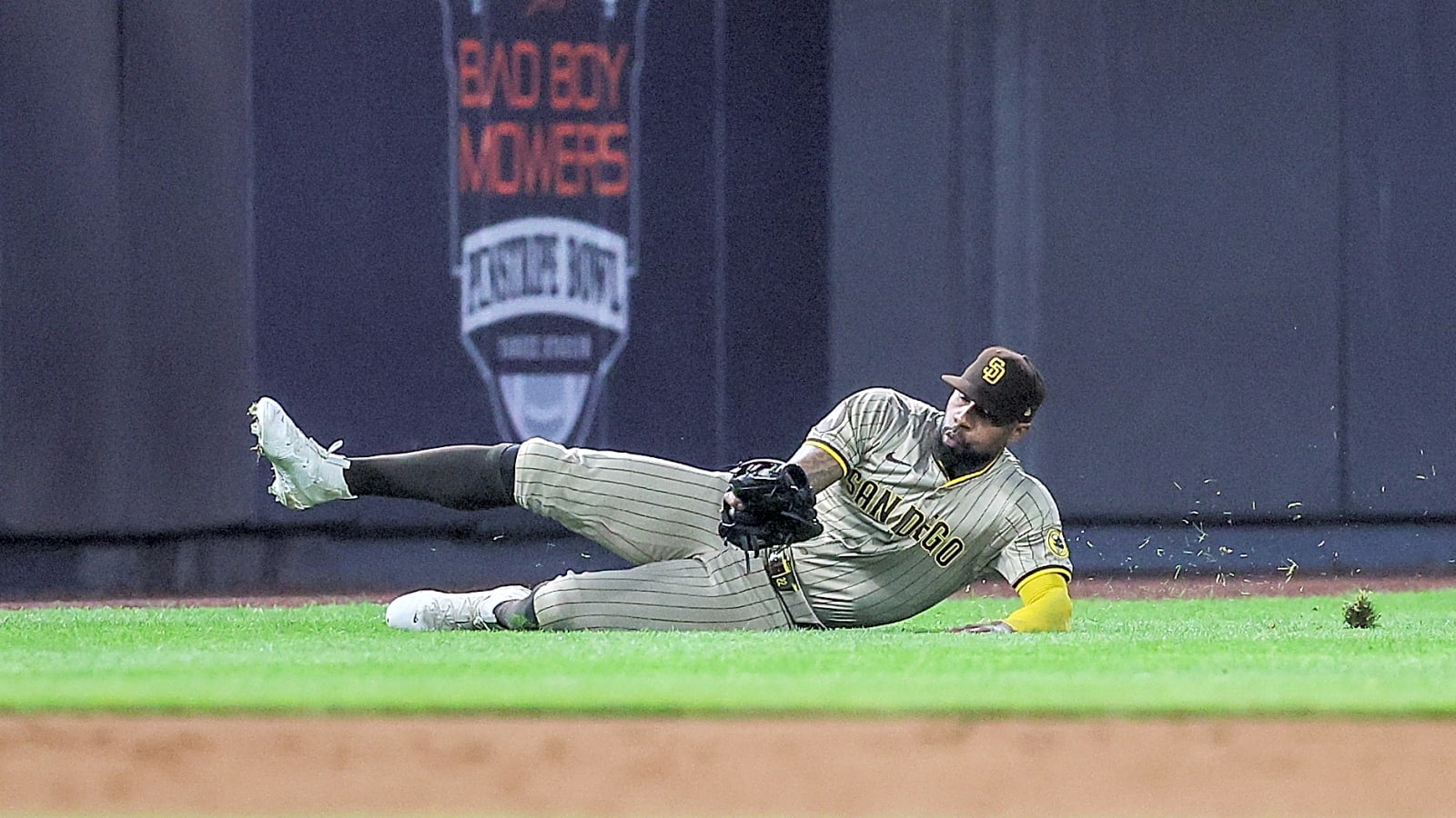 Five-time Gold Glover gets designated for assignment