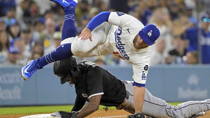 Dave Roberts reveals Dodgers initial plan to replace Max Muncy