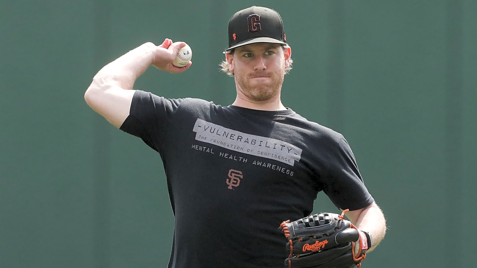 Diamondbacks pitcher lands with Arizona after ditching Yankees