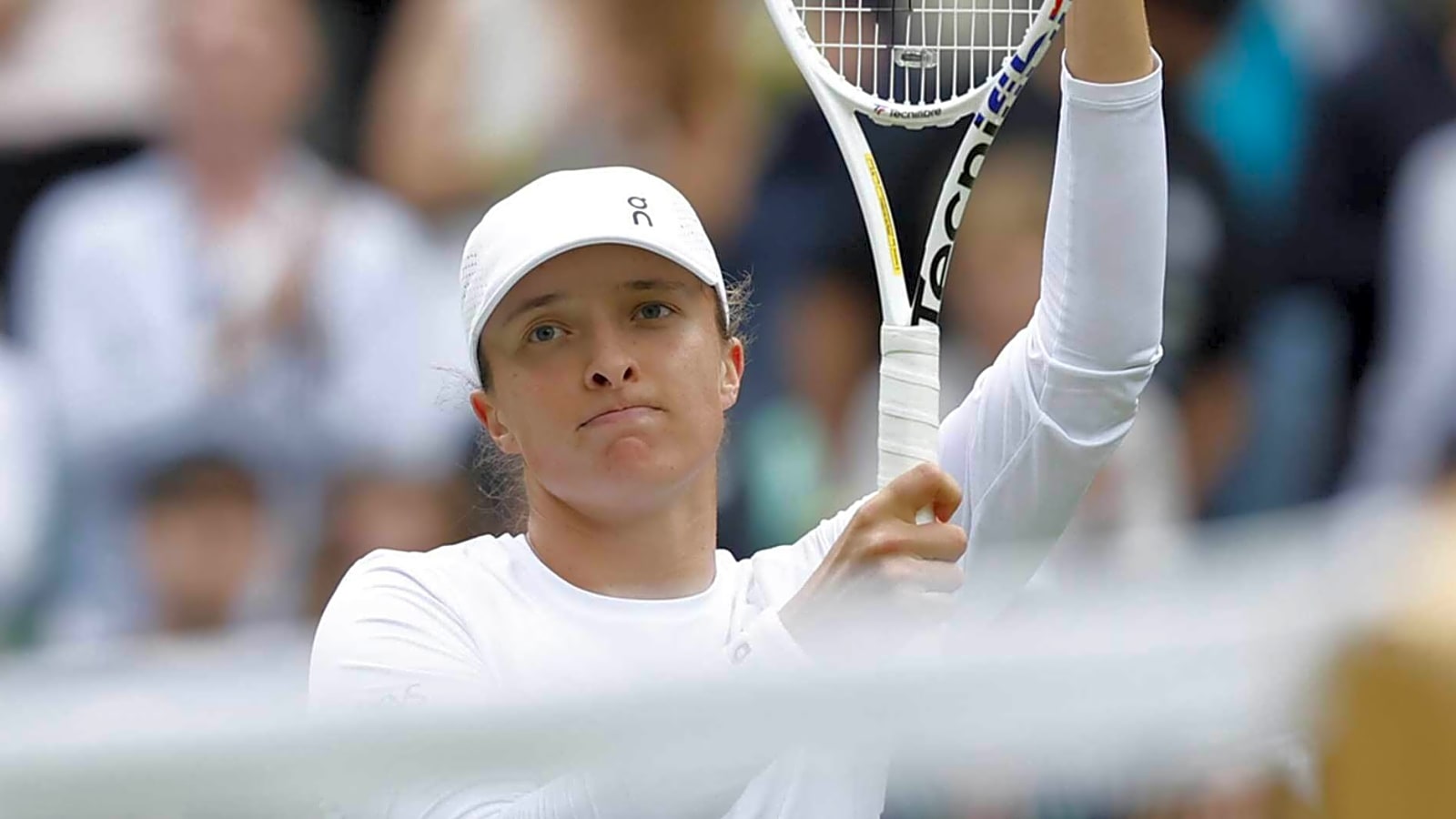 Iga Swiatek’s bounce-back effort leads to tense Bad Homburg victory