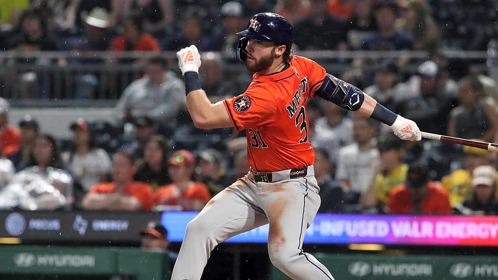 Astros’ rookie makes bonkers catch in 5th MLB game