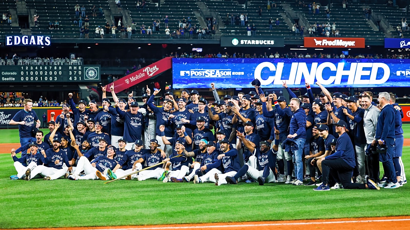 Seattle's moment: Mariners celebrate long-awaited division title