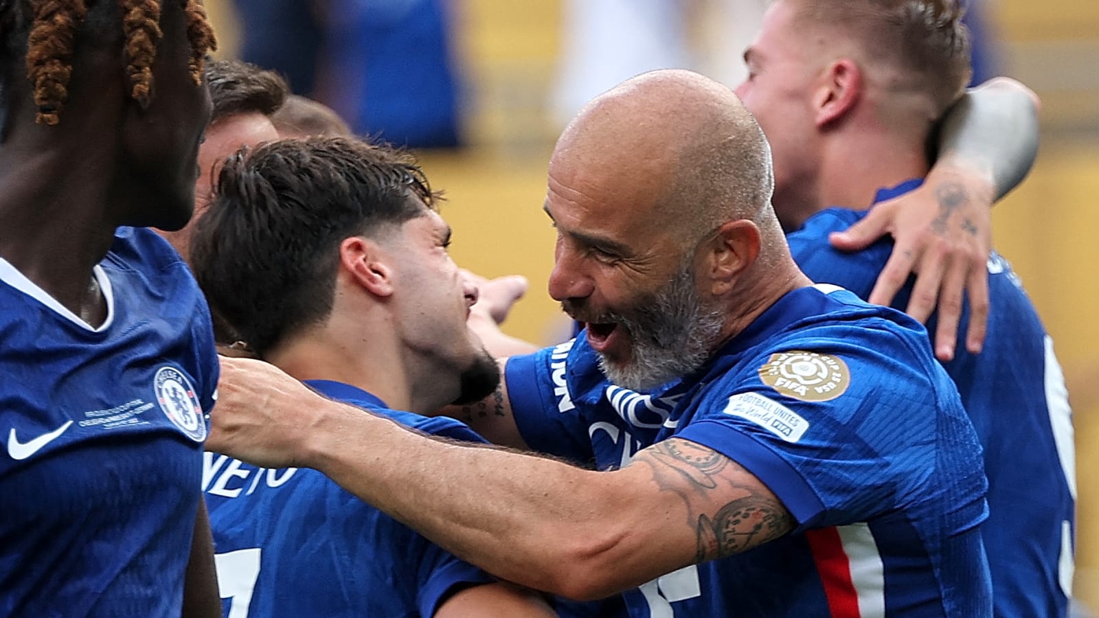 Fantasy Football Matchweek 16: Buy, Sell, Injury Report