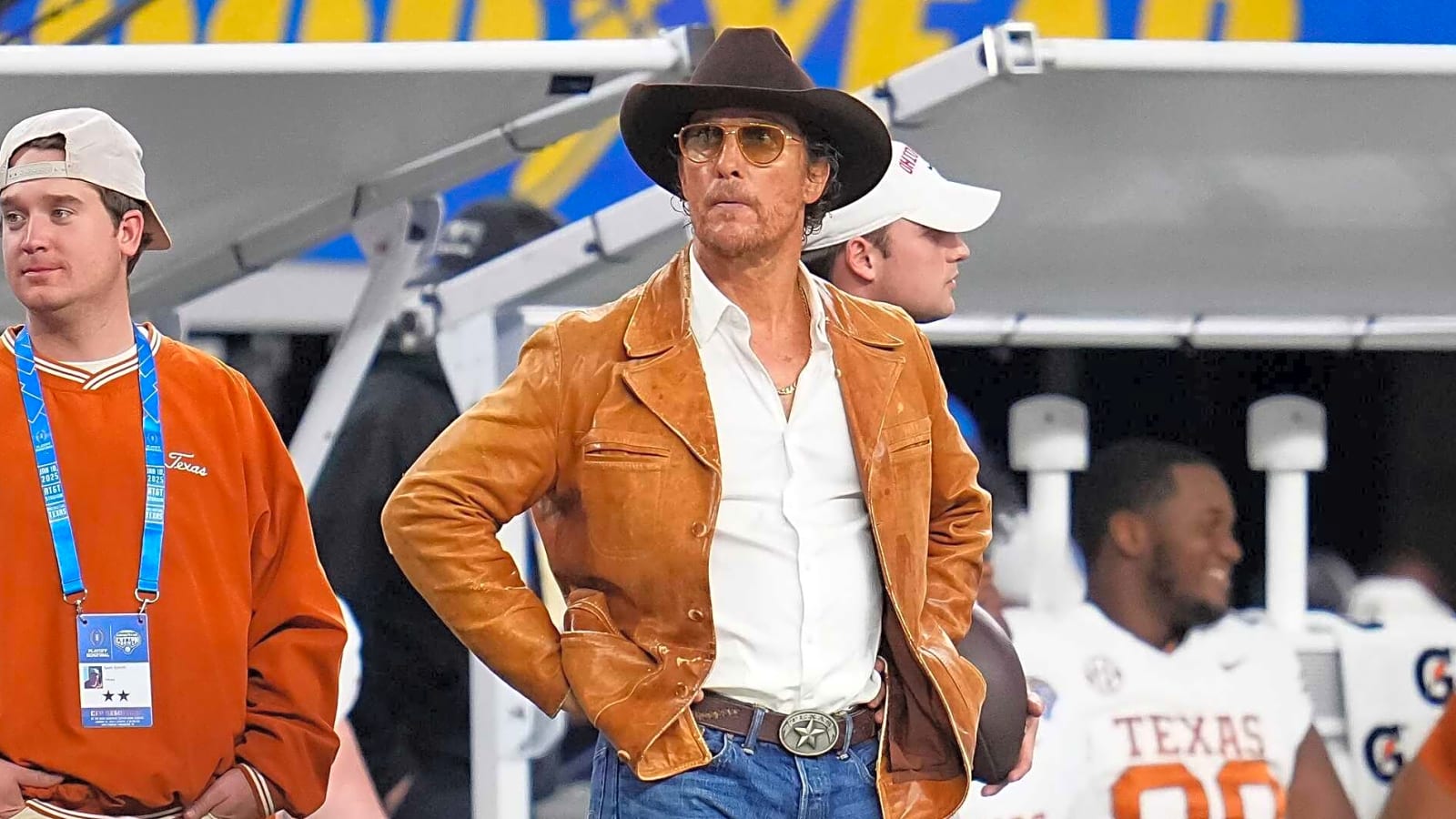 20 A-list celebrities who made their favorite sports team a personality trait
