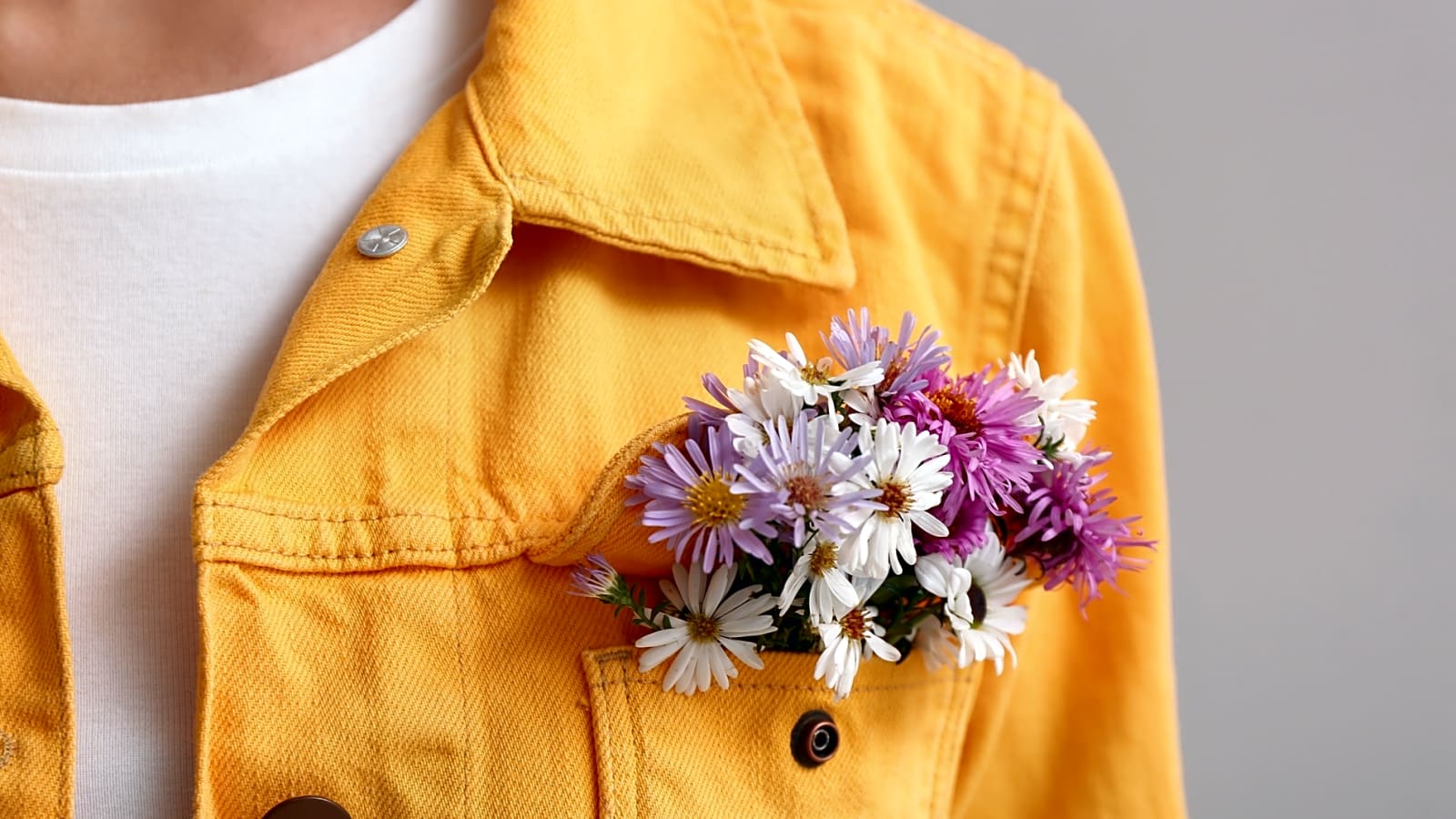 20 must-have pieces for your spring capsule wardrobe
