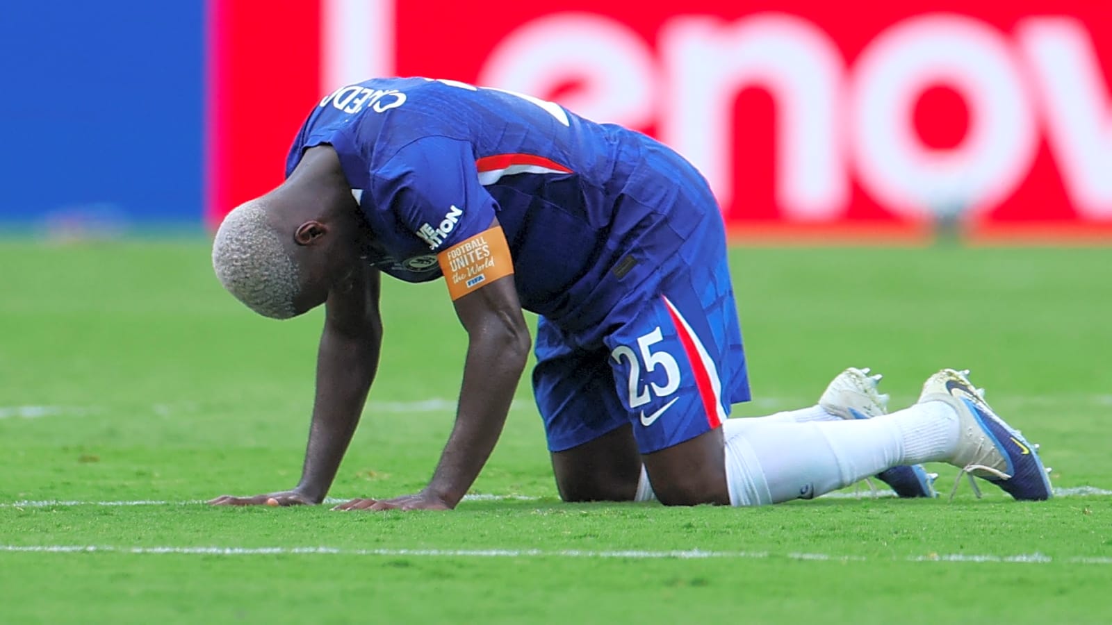 'Left the team'- Moises Caicedo says his best pal at Chelsea has left the club