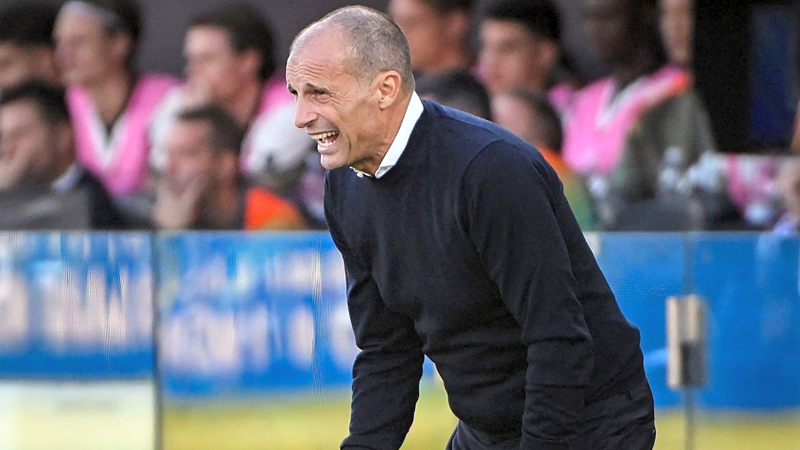 Roma fury at Allegri: federation decisions awaited