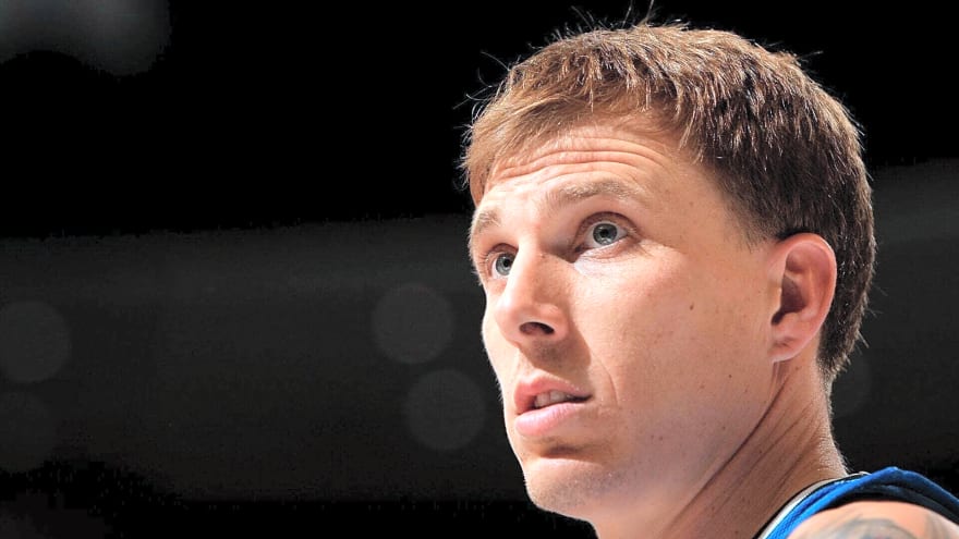 “You kidding me?”: Jason Williams reacts instantly after Mia Williams gets hit again