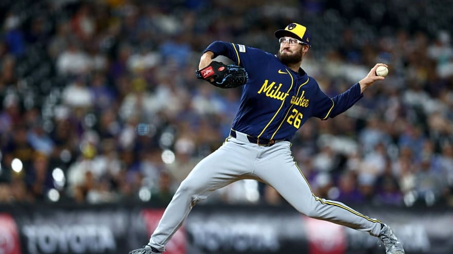 Brewers star becomes first relief pitcher since 1959 to reach rare milestone