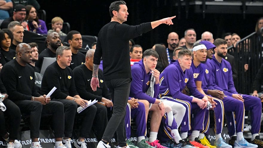 Derek Fisher names player who can fix the LA Lakers’ bench unit