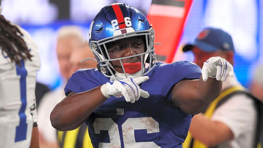 Video shows how New York Giants exposed Dallas Cowboys defence with same move four times