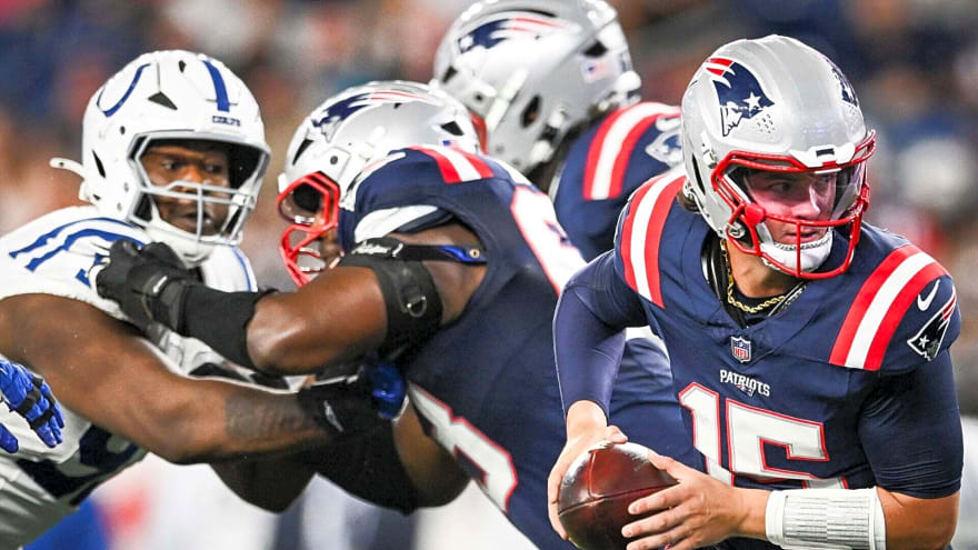 Patriots rookie quarterback shows off surprising ability during NFL pre-season game against the Eagles