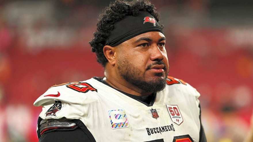 Tampa Bay Buccaneers DT Vita Vea looking to join West Coast NFL teams after trade request