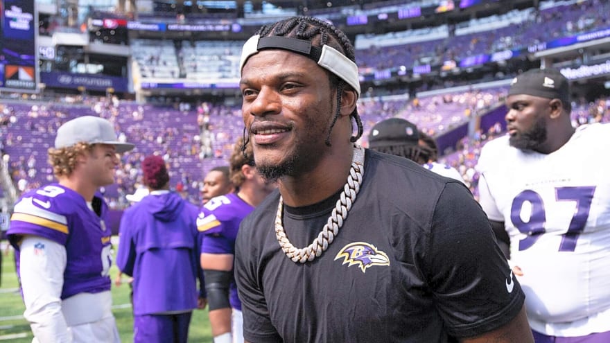 Kai Cenat offers NFL star Lamar Jackson exciting opportunity at Streamer University in 2027