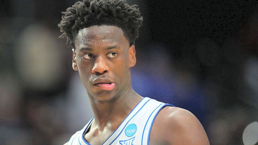 Potential No. 1 overall pick AJ Dybantsa issues major warning to Trae Young before 2026 NBA Draft