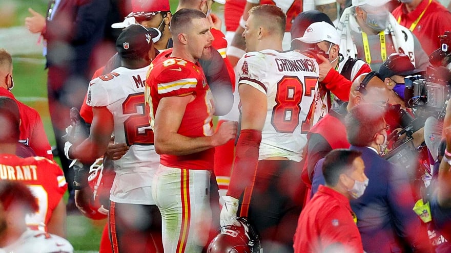 ‘Could possibly catch it’: Rob Gronkowski makes bold Travis Kelce prediction with TD record in sight