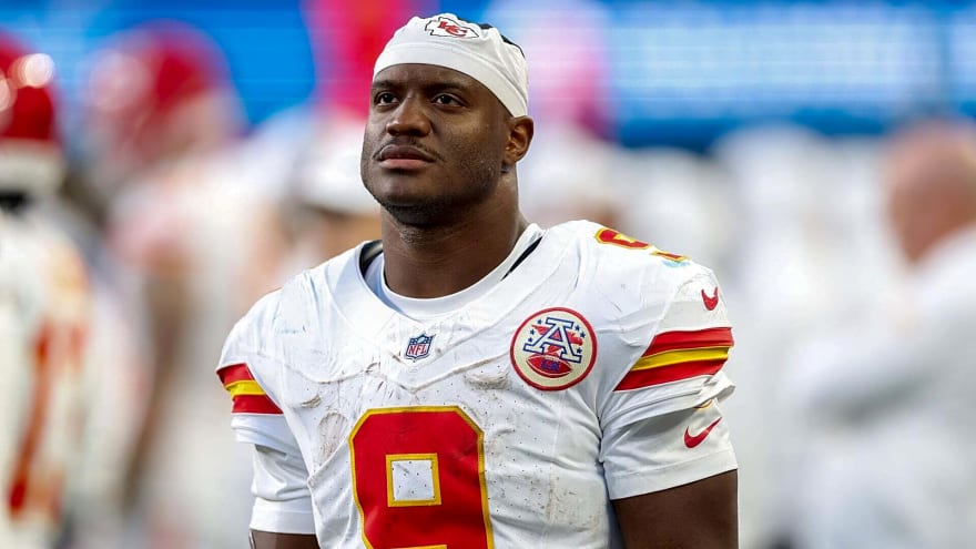 Kenneth Walker under fire for ignoring former Seahawks teammates after Chiefs first loss in 2026